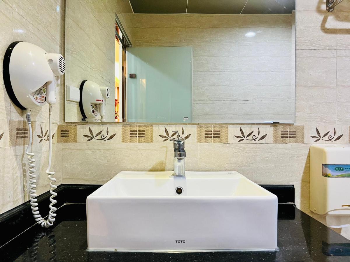 Mucha Boutique Hotel Yilan Екстериор снимка